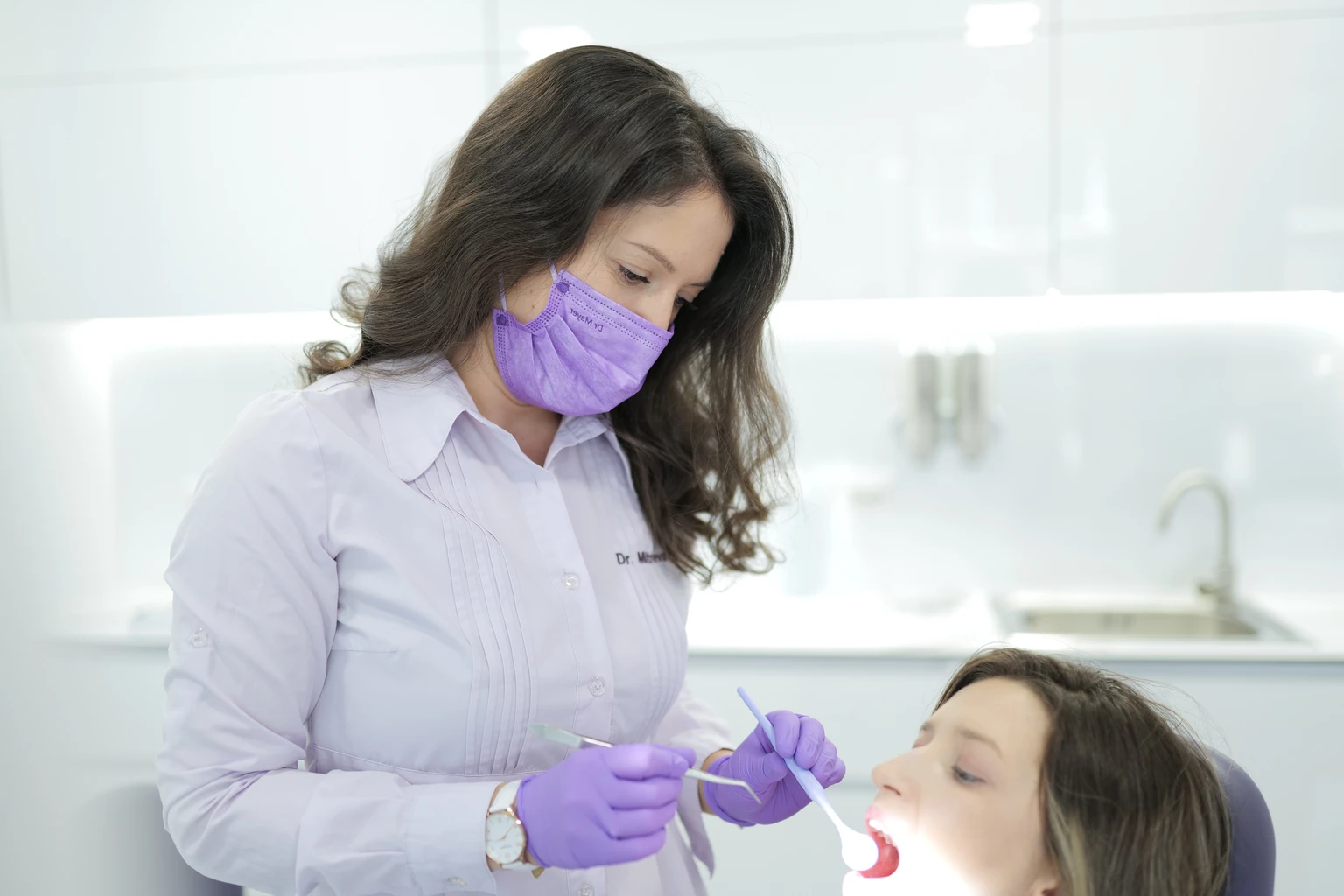 Избелване на зъби